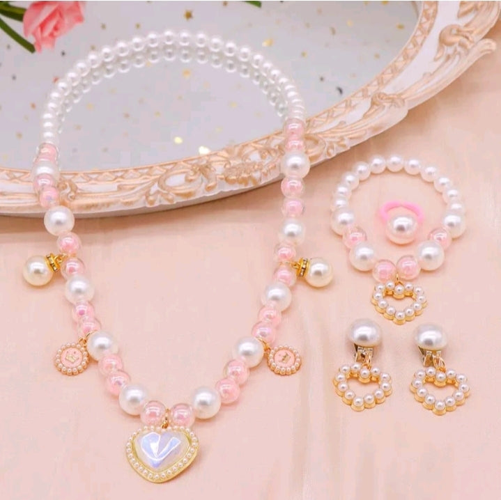 GIRL'S HEART PEARL NECKLACE BRACELET EARRINGS SET