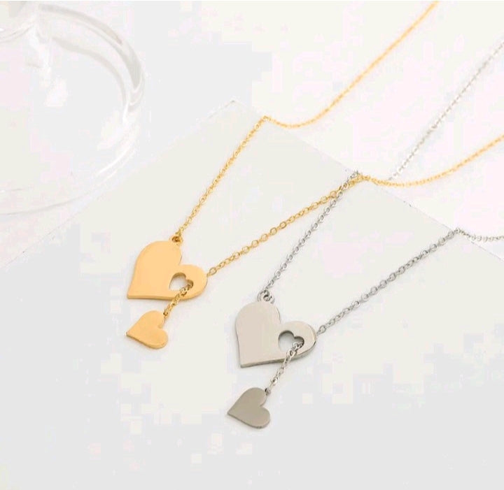 LADIES DOUBLE HEART PENDANT NECKLACE