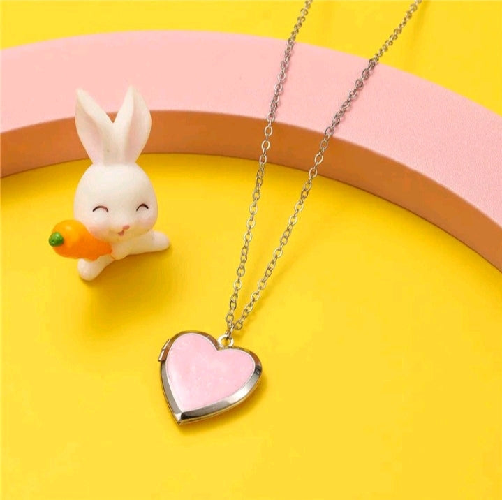 GIRL'S TODDLERS LOVE NECKLACE