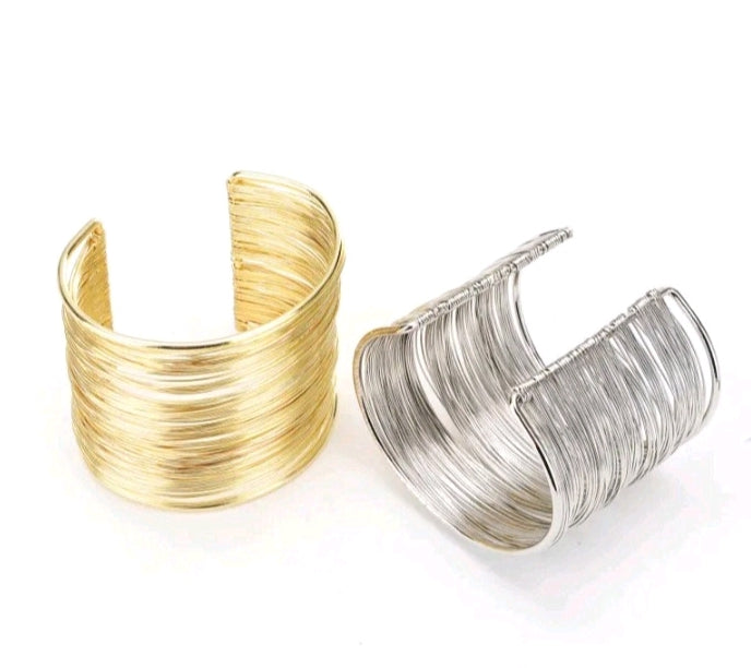 LADIES GLOSSY MULTILAYER METAL BANGLE