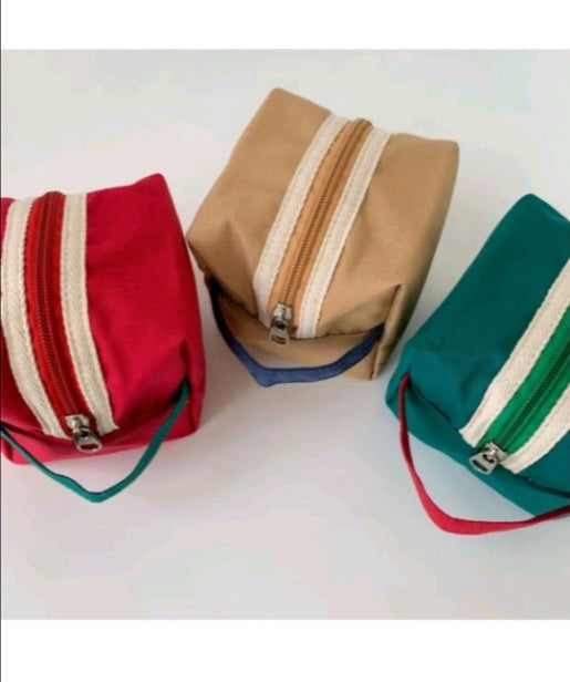 CANVAS COSMETIC BAG