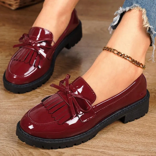 LADIES PATENT LEATHER LOAFERS