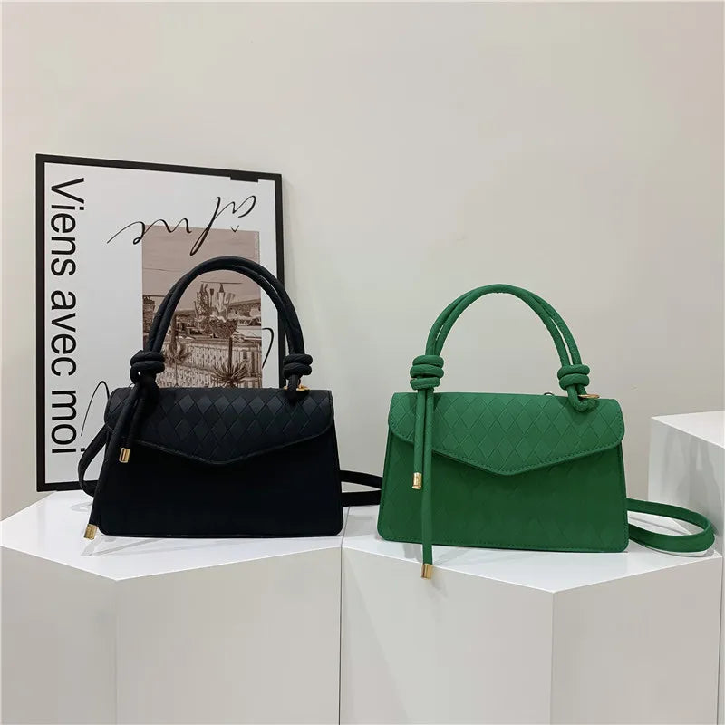 LADIES HANDBAG