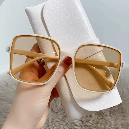 LADIES SQUARE FRAME SUNGLASSES
