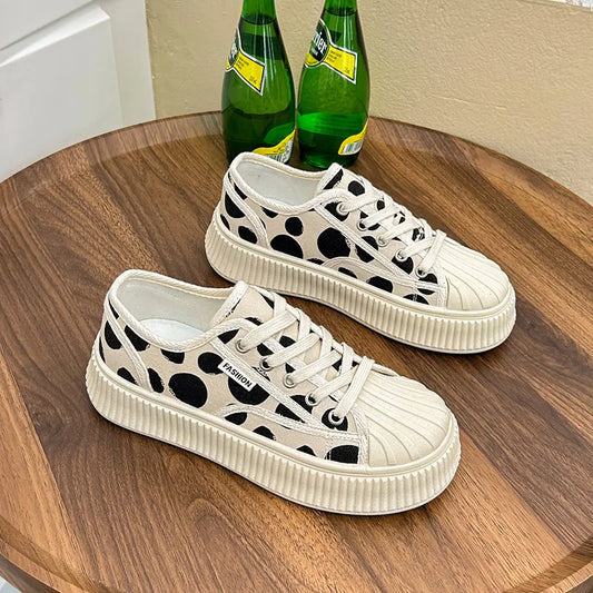 LADIES LOW TOP CANVAS SNEAKERS