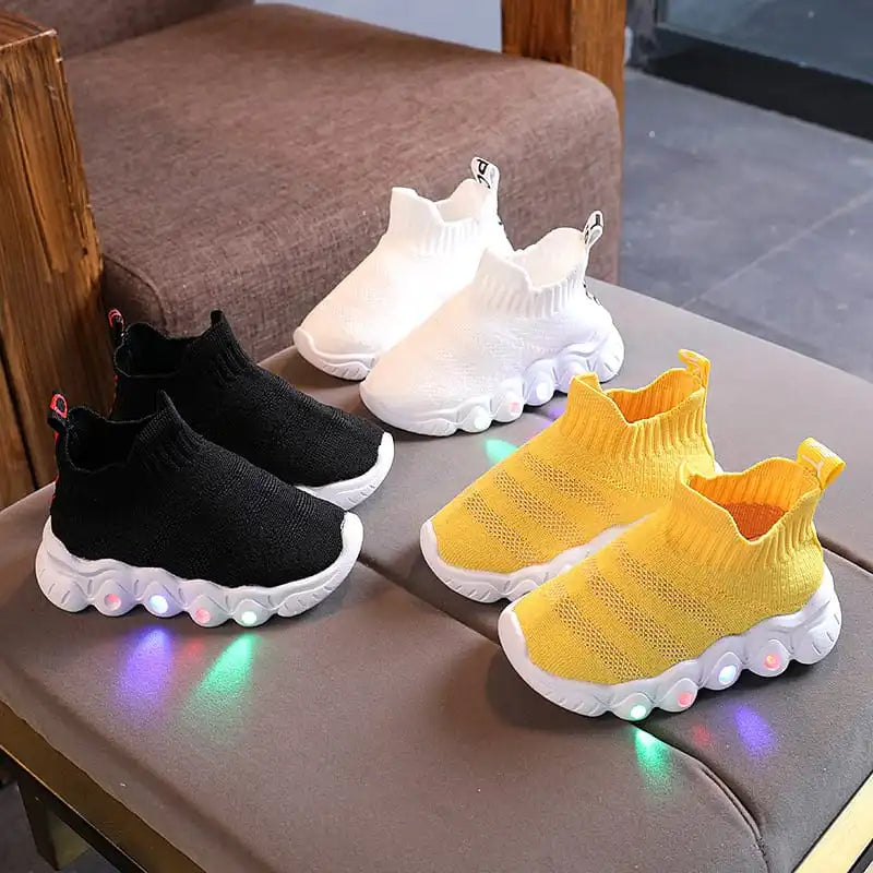 KIDS COLOURFUL LIGHT SOFT SNEAKERS