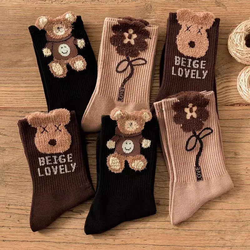 LADIES FASHION COFFEE FEATHER YARN PLUSH SOCKS