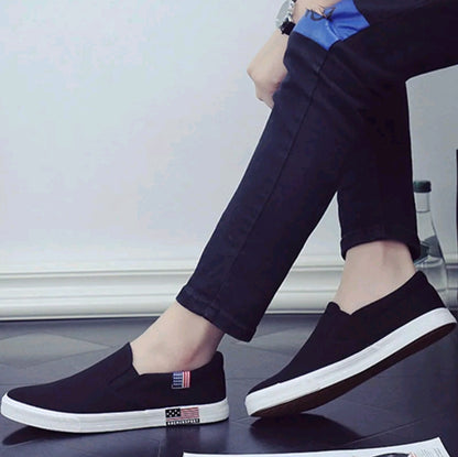 MEN’S CANVAS LOAFERS