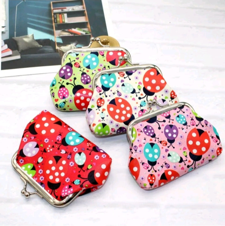 GIRL'S LADYBUG BUCKLE COMPACT PURSE