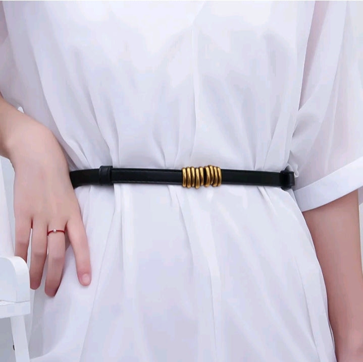 LADIES FAUX LEATHER ADJUSTABLE THIN BELT