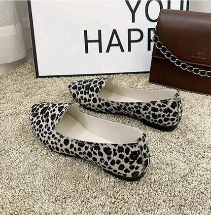 LADIES LEOPARD DESIGN LOAFERS