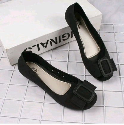 LADIES BUCKLE LOAFERS