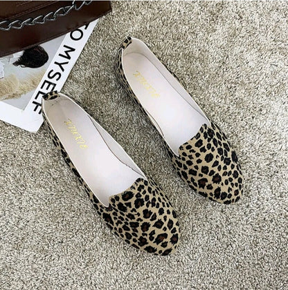 LADIES LEOPARD DESIGN LOAFERS