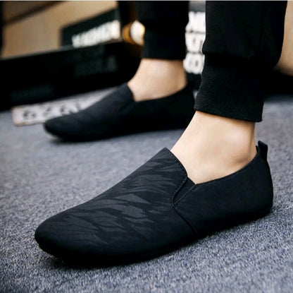 MEN’S CASUAL CANVAS LOAFERS