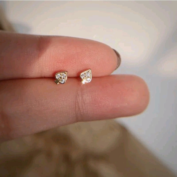 LADIES PEACH HEART STUD EARRINGS