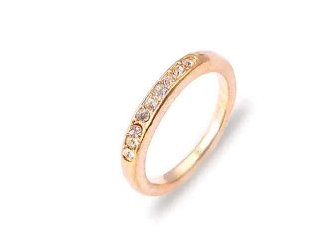 LADIES DIAMOND RING