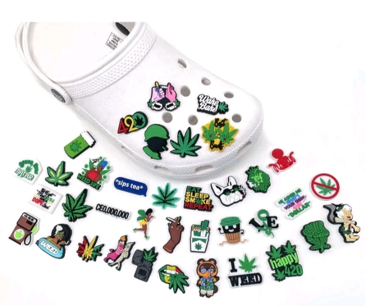 DETACHABLE PLANT COLLECTION SHOE DECORATION