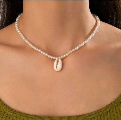 LADIES PEARL SINGLE NECKLACE