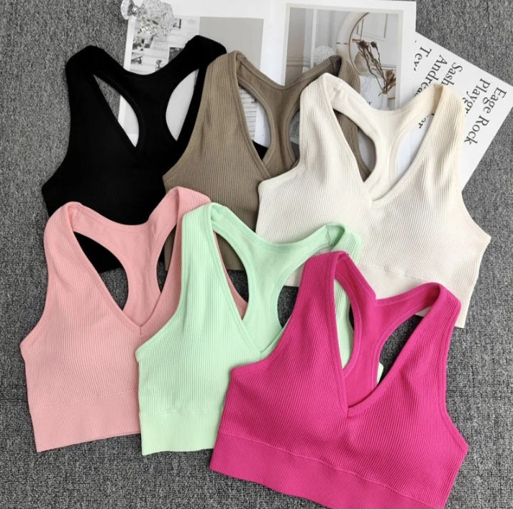 LADIES SPORTS BRA AND FIT YOGA SHORTS