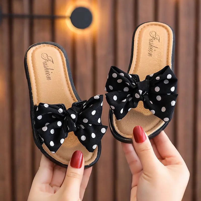 GIRL'S POLKA DOT SLIPPERS