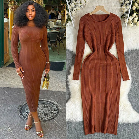 LADIES LONG-SLEEVE KNITTED DRESS